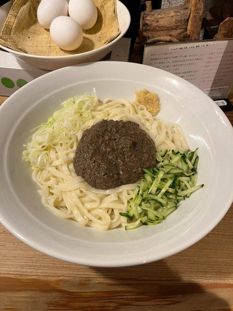 じゃじゃおいけん