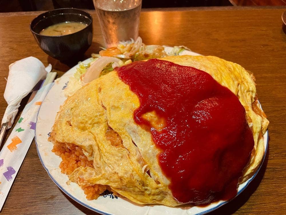 オムライス ひとみ