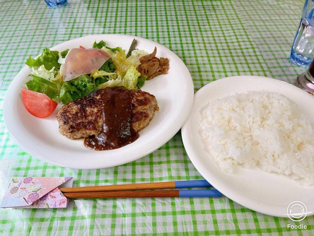 カフェレストラン カズミン
