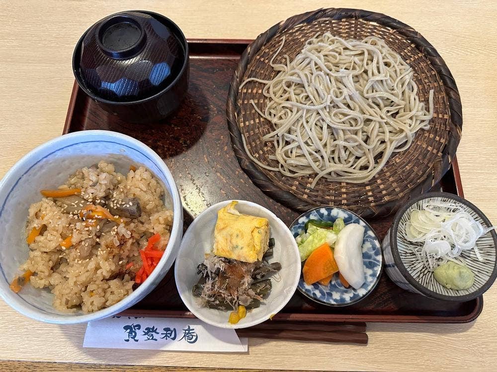 手打そば 賀登利庵