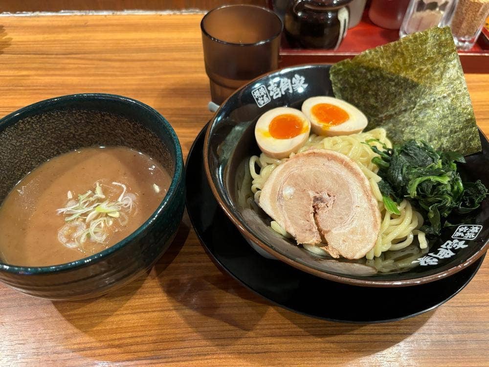 壱角家 越谷店