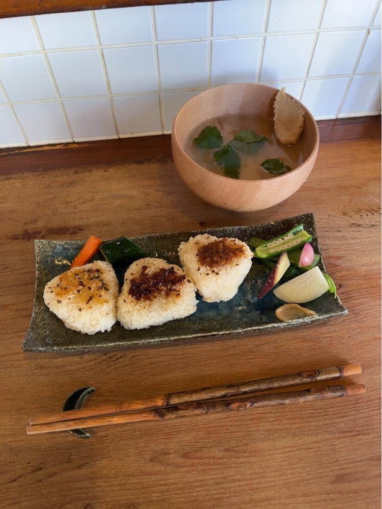 MISOYA.