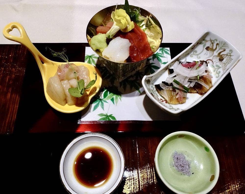 梅田 なだ万茶寮