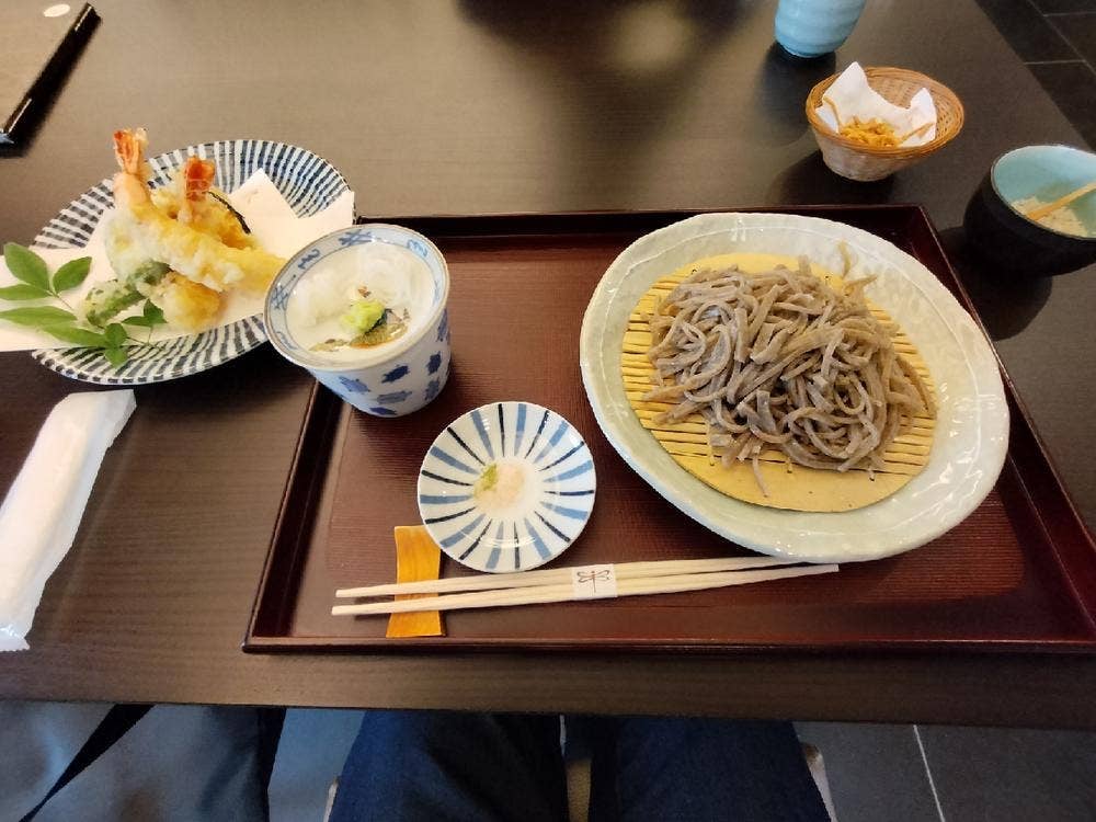 蕎麦TOMBOW