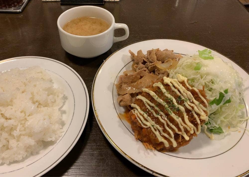 キッチンジロー&ほろよいジロー 九段下店