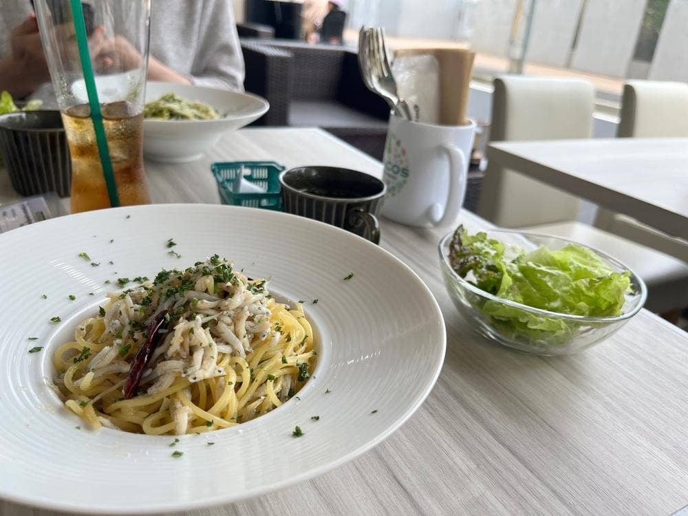 KITACOS Cafe & Garden