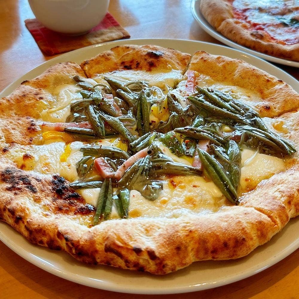 みたねの石窯 ピエーノディソーレ