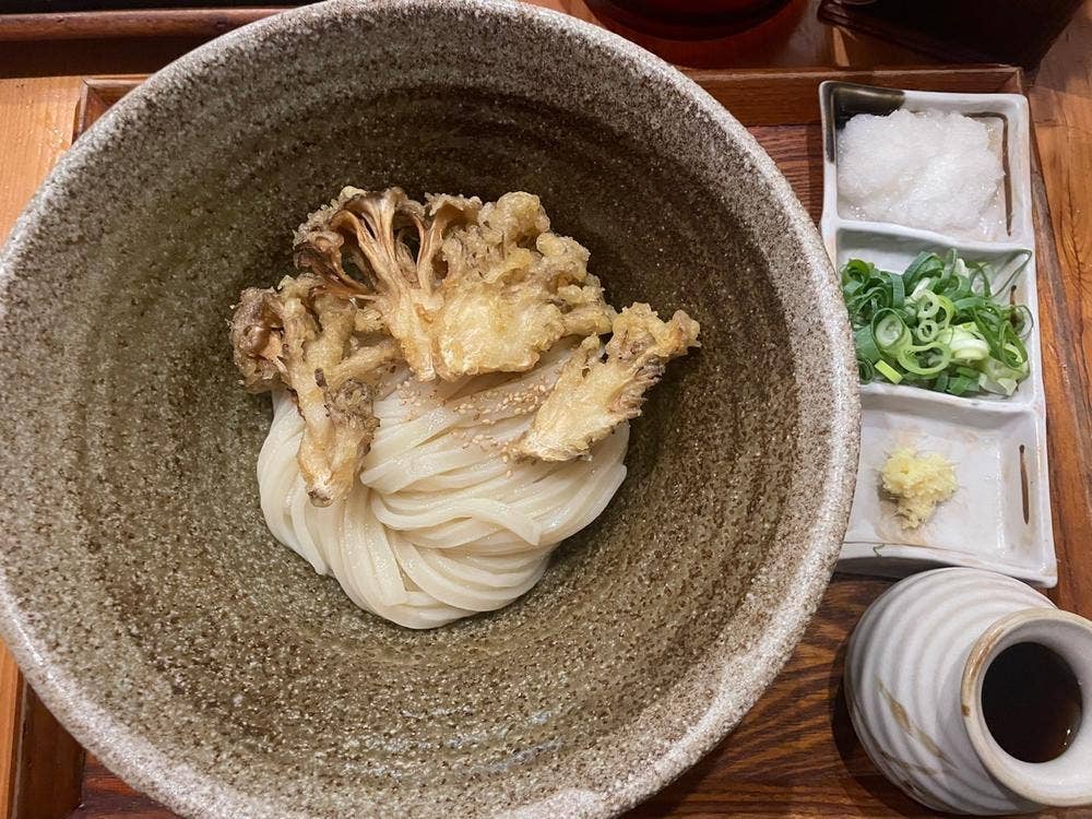 踊るうどん 梅田店