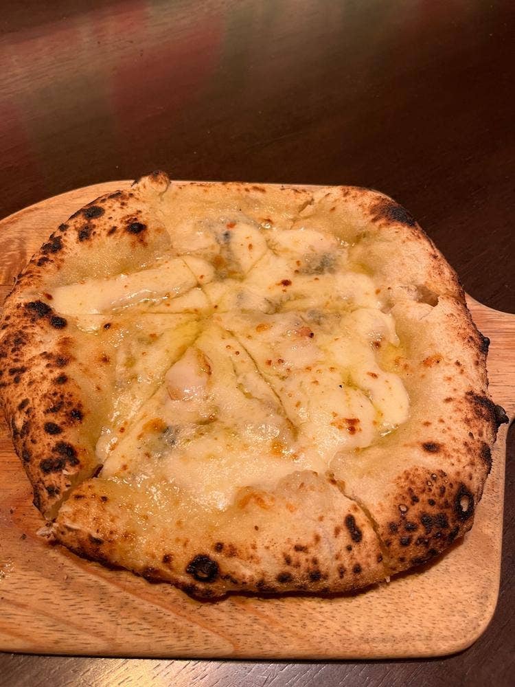 シロッコ ピザ＆ワイン酒場