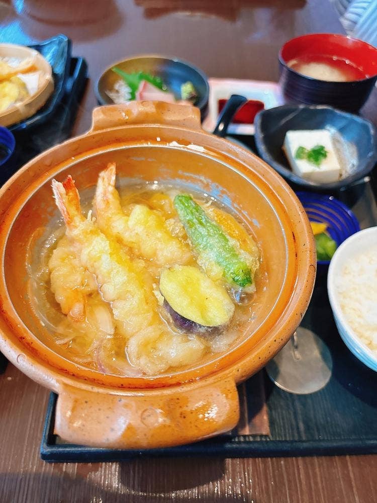 和創作ダイニング 六