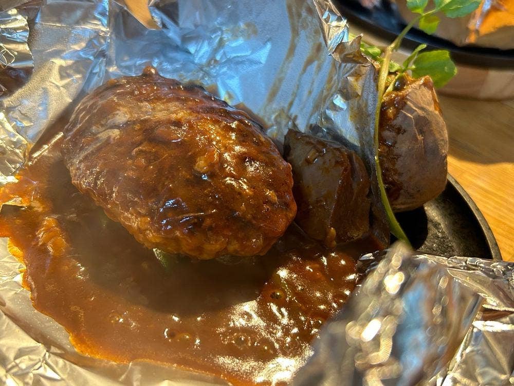 つばめグリル ホテルメッツ川崎店