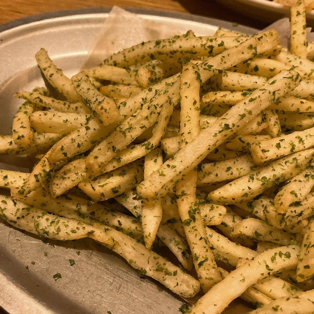 THE PUBLIC RED AKASAKA