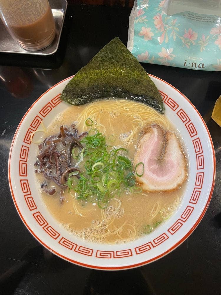 博多長浜らーめん 六角堂 淵野辺本店