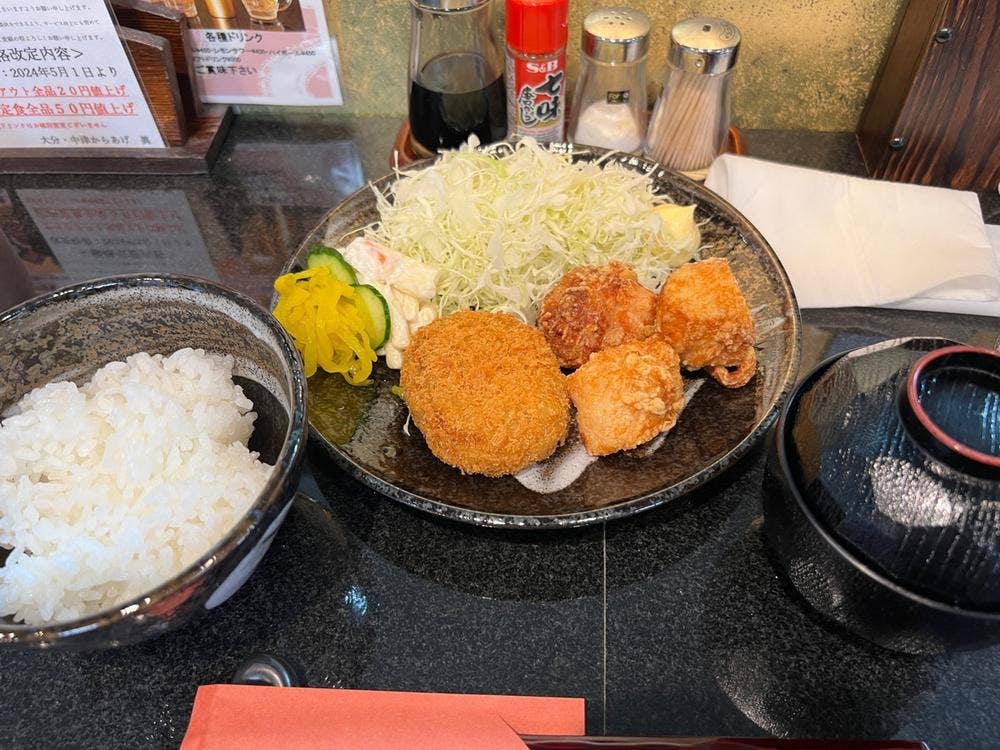 大分・中津からあげ 眞