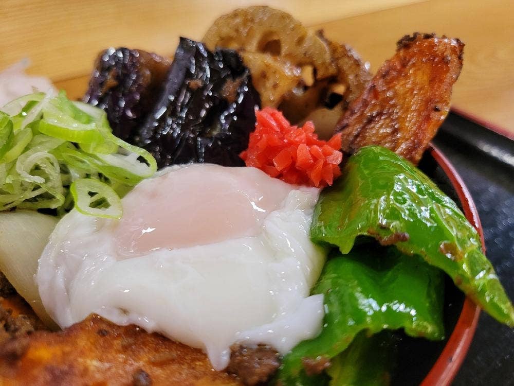 ご飯処かどや