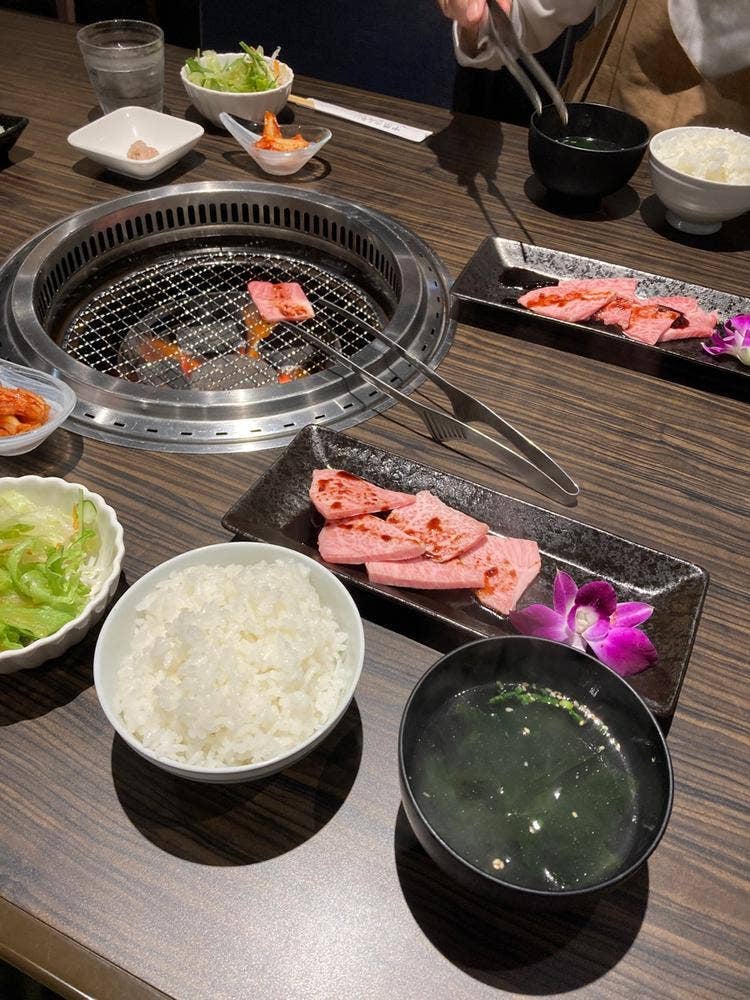 中間ホルモン