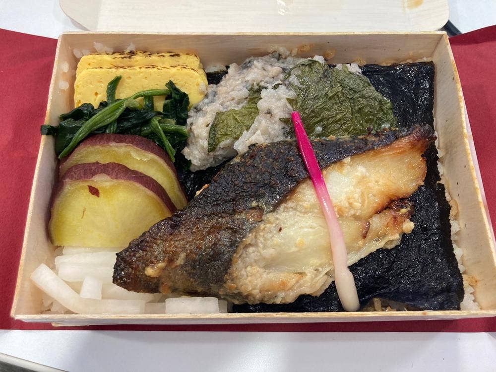刷毛じょうゆ 海苔弁山登り エキュート品川売店