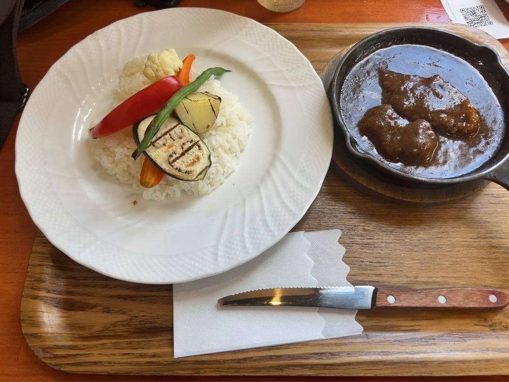 CAFE WOL