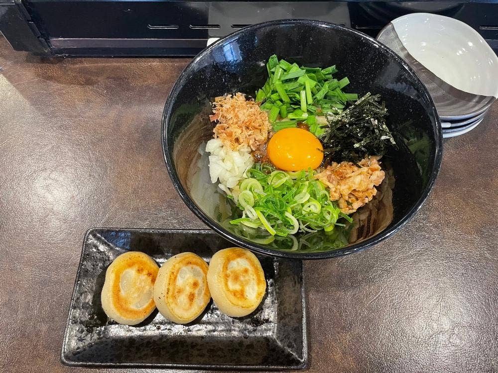 餃子酒場 目茶食茶