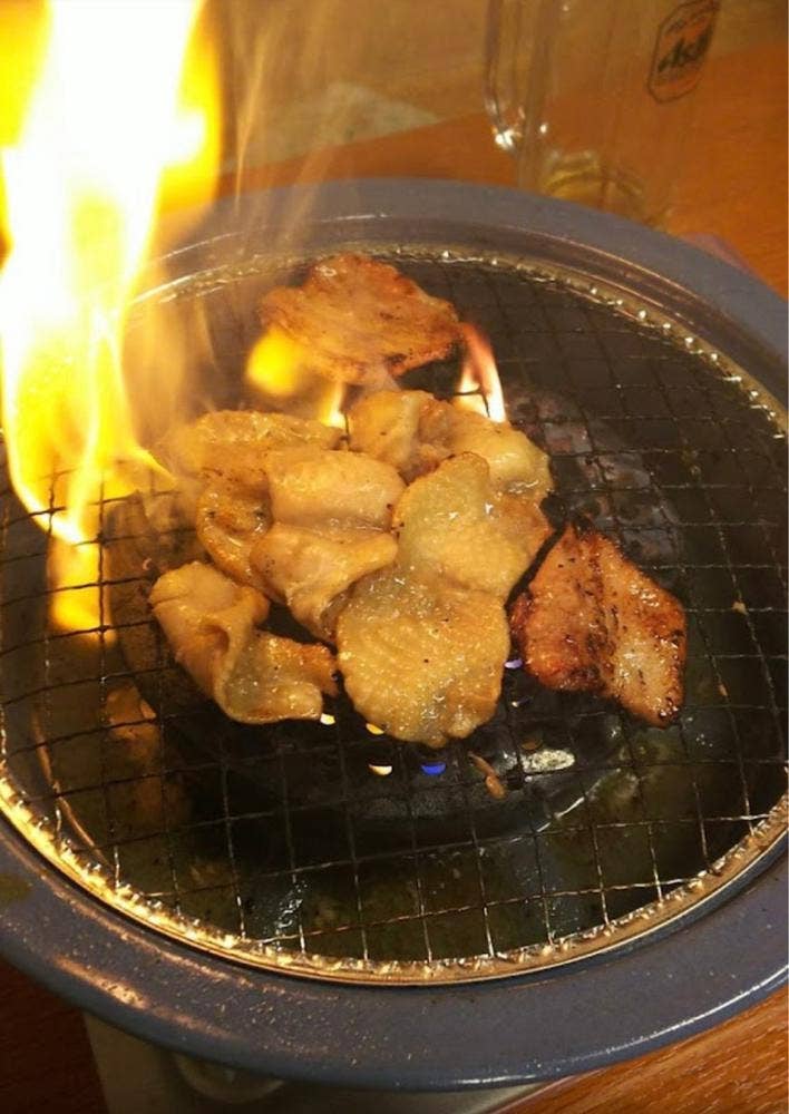 ホルモン焼き TON TON