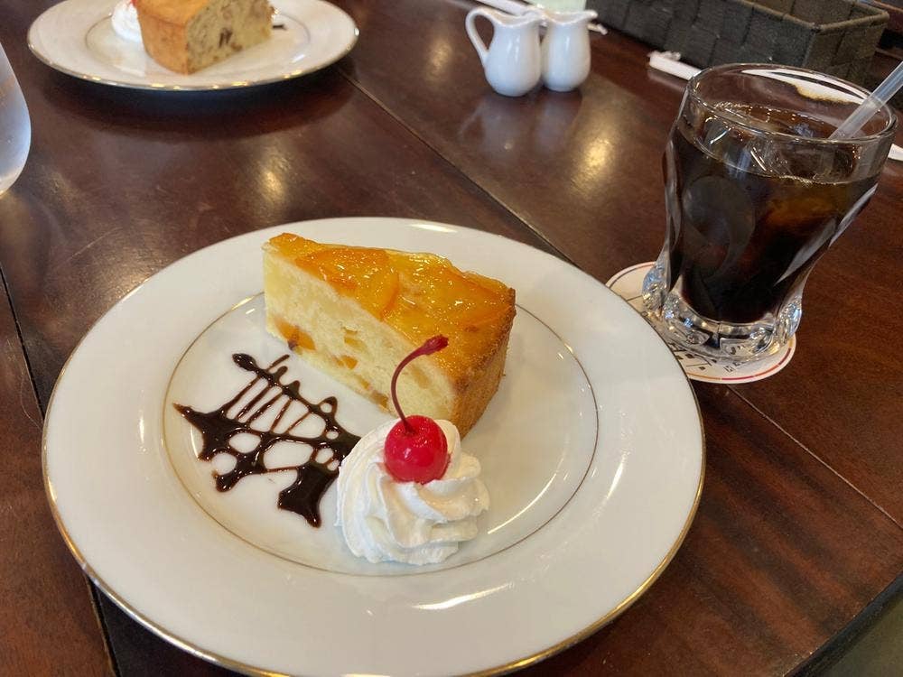 松本ホテル花月 喫茶室 八十六温館