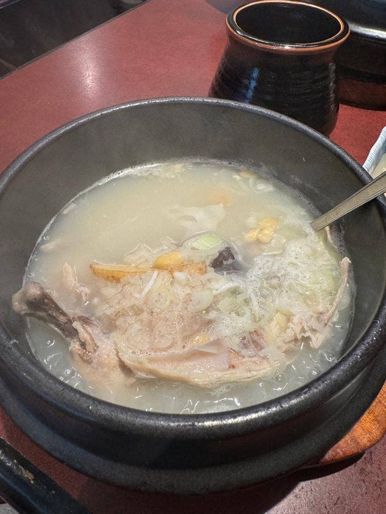 蔘鶏湯料理 グレイス 麻布十番店