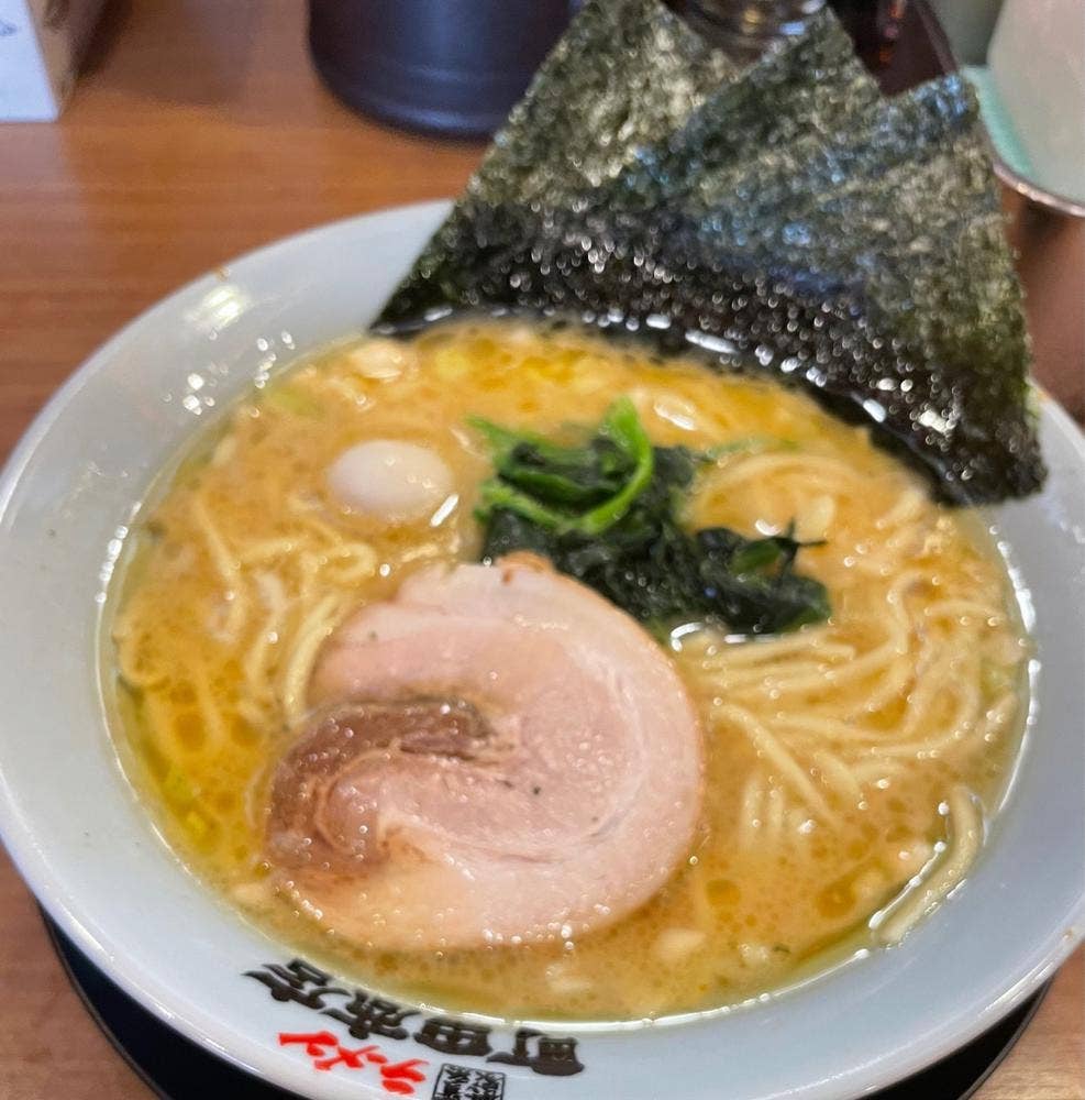 横浜家系ラーメン 町田商店 成瀬店