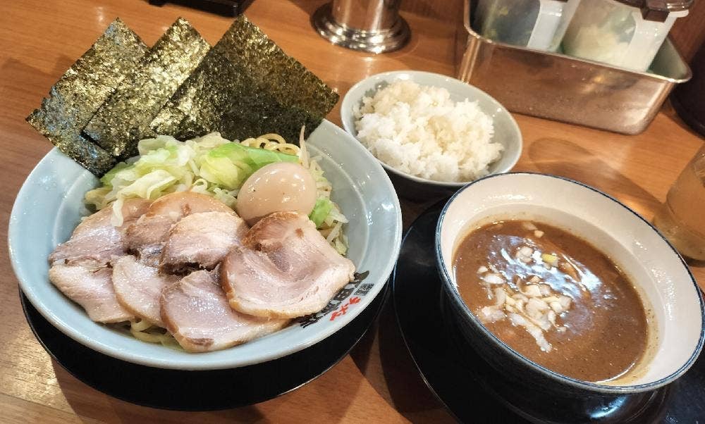 横浜家系ラーメン 町田商店 姫路店