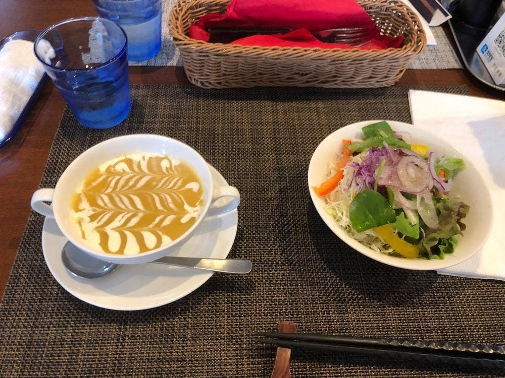 Y's Kitchen