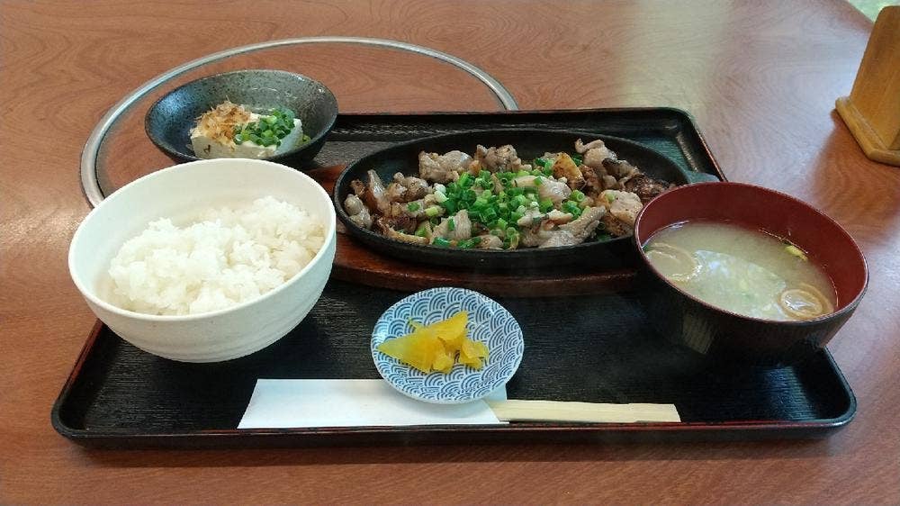 たぬき湯 食堂