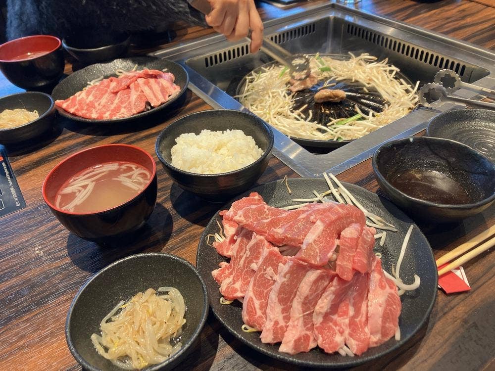 ジンギスカン霧島 新橋店