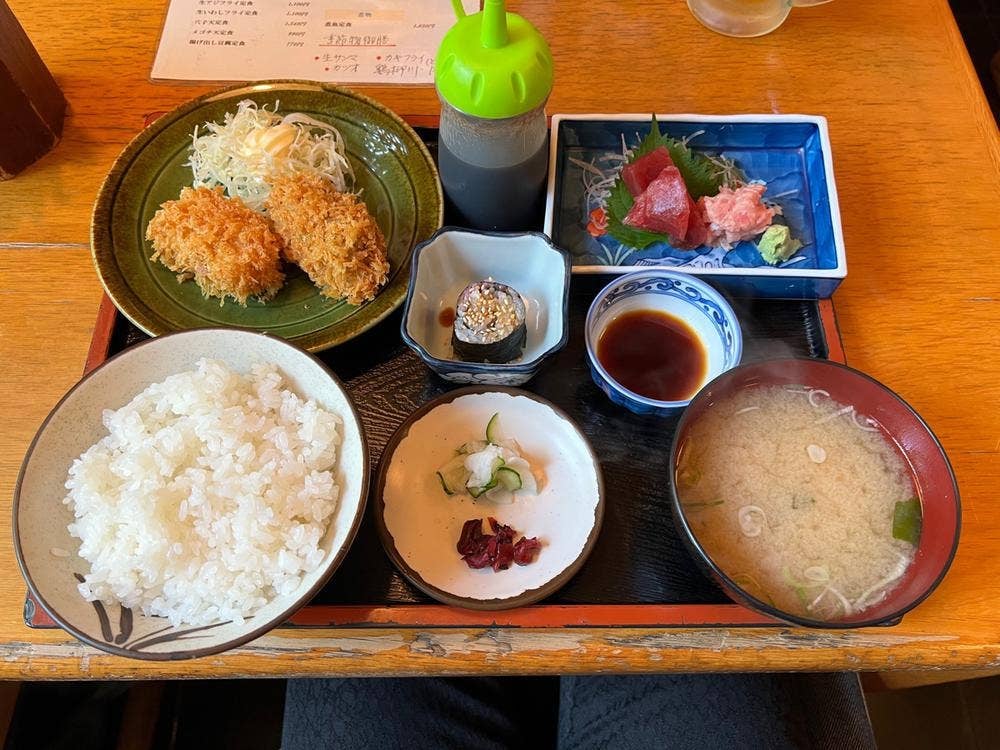 鮨芳
