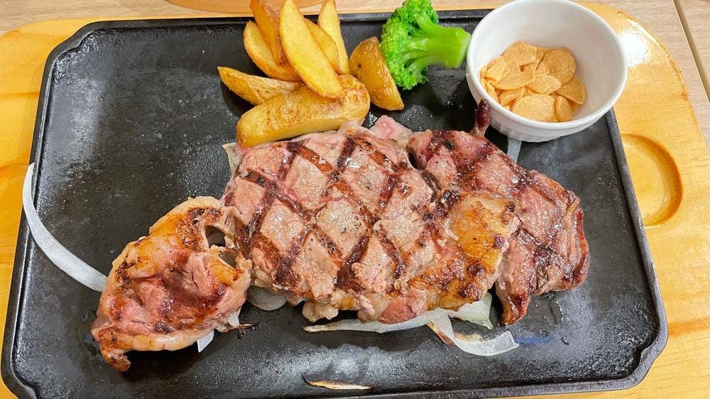 ヴィクトリアステーション 栄町店