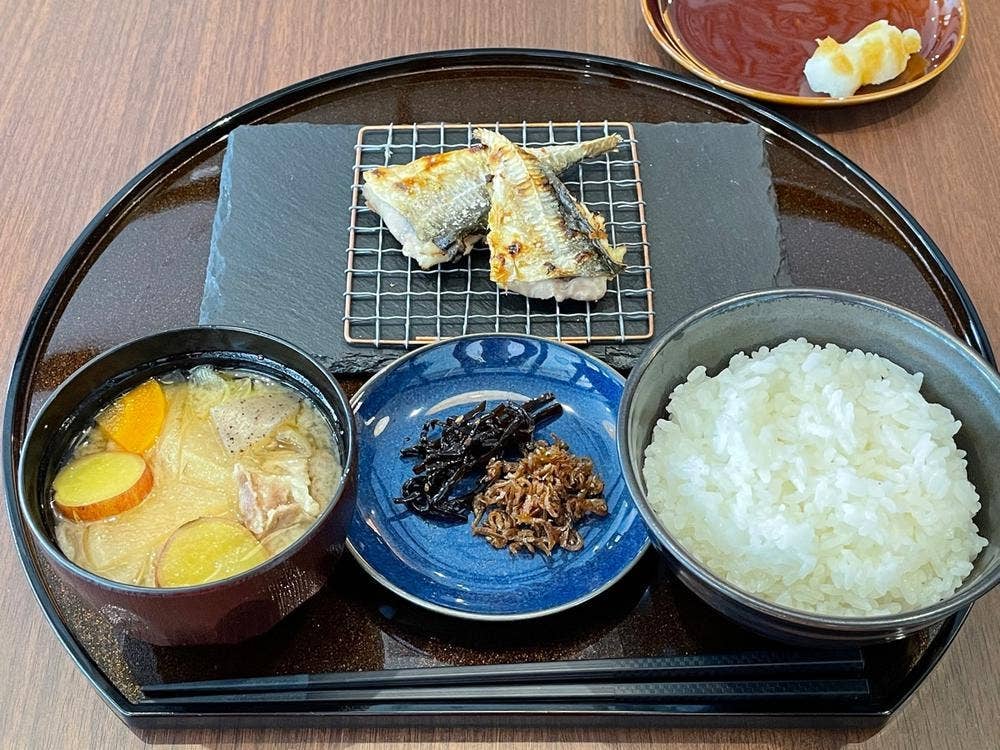 猫もしゃもじも