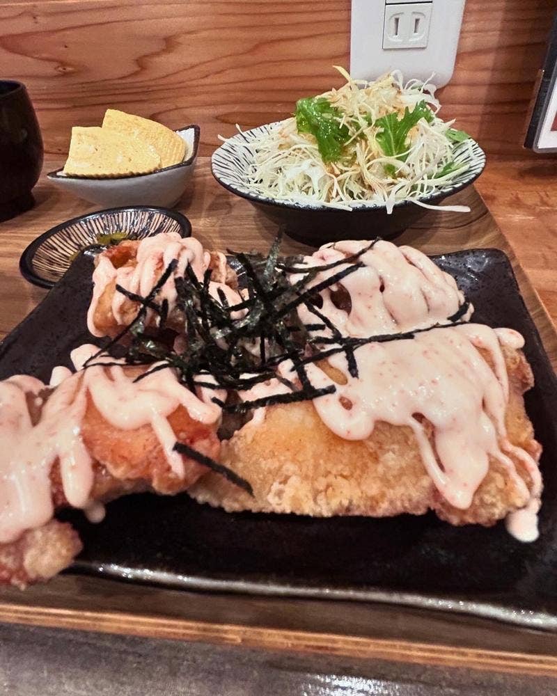 おばんざいとからあげ らくから