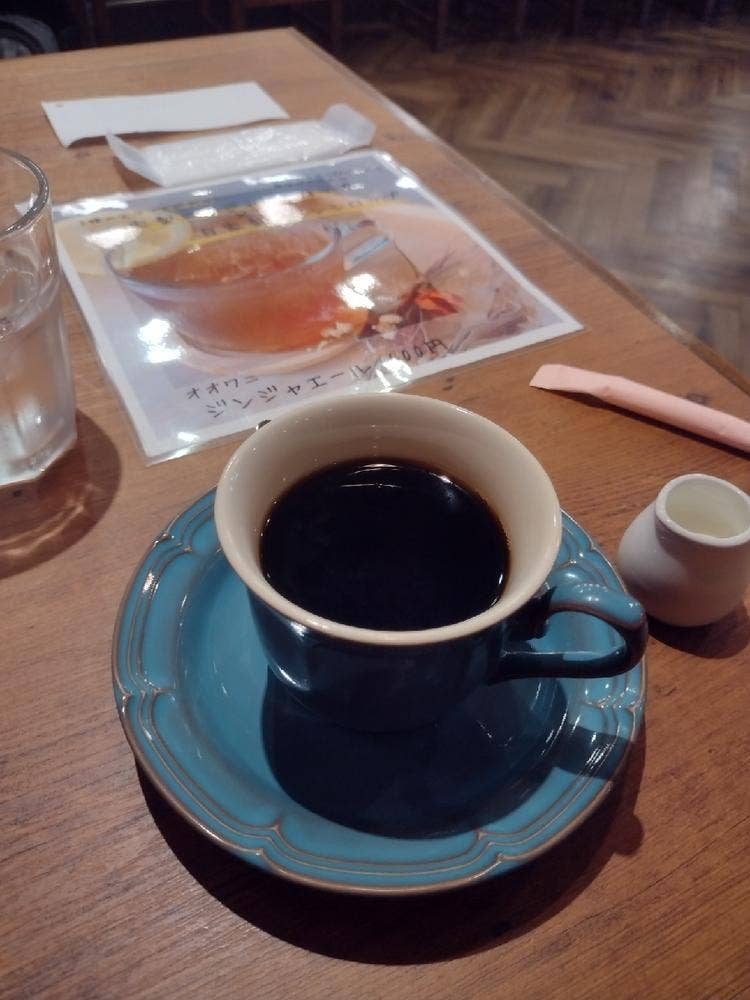 café オオワニ通リ