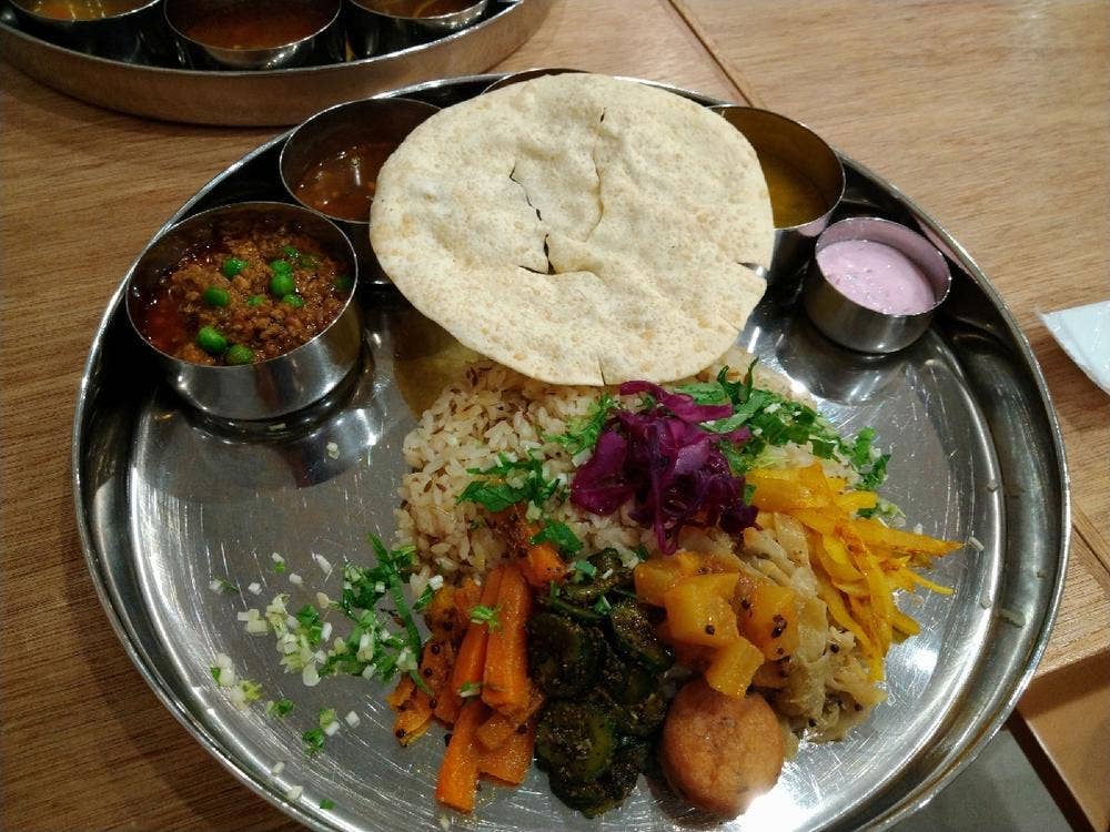 Side by Side Spice Stand