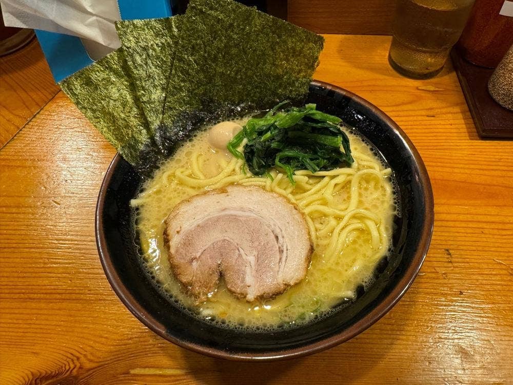 横浜家系ラーメン 明豊家 住吉店