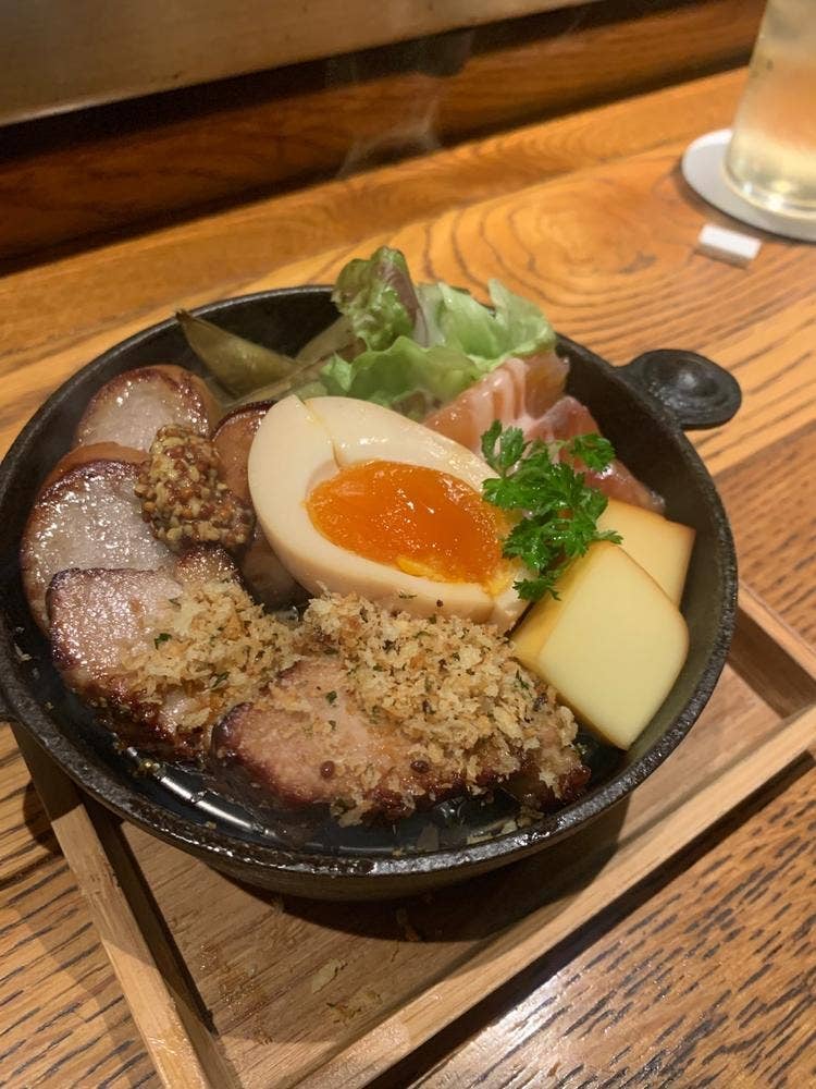 燻製高架下スタンド