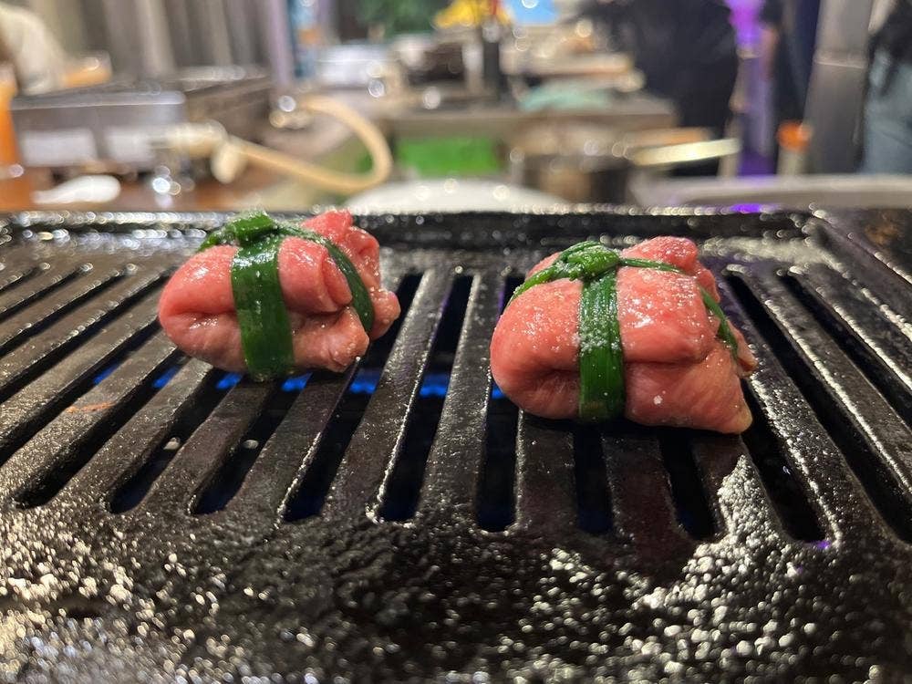 赤身焼肉と韓国料理 ウシノカリスマ 小倉店