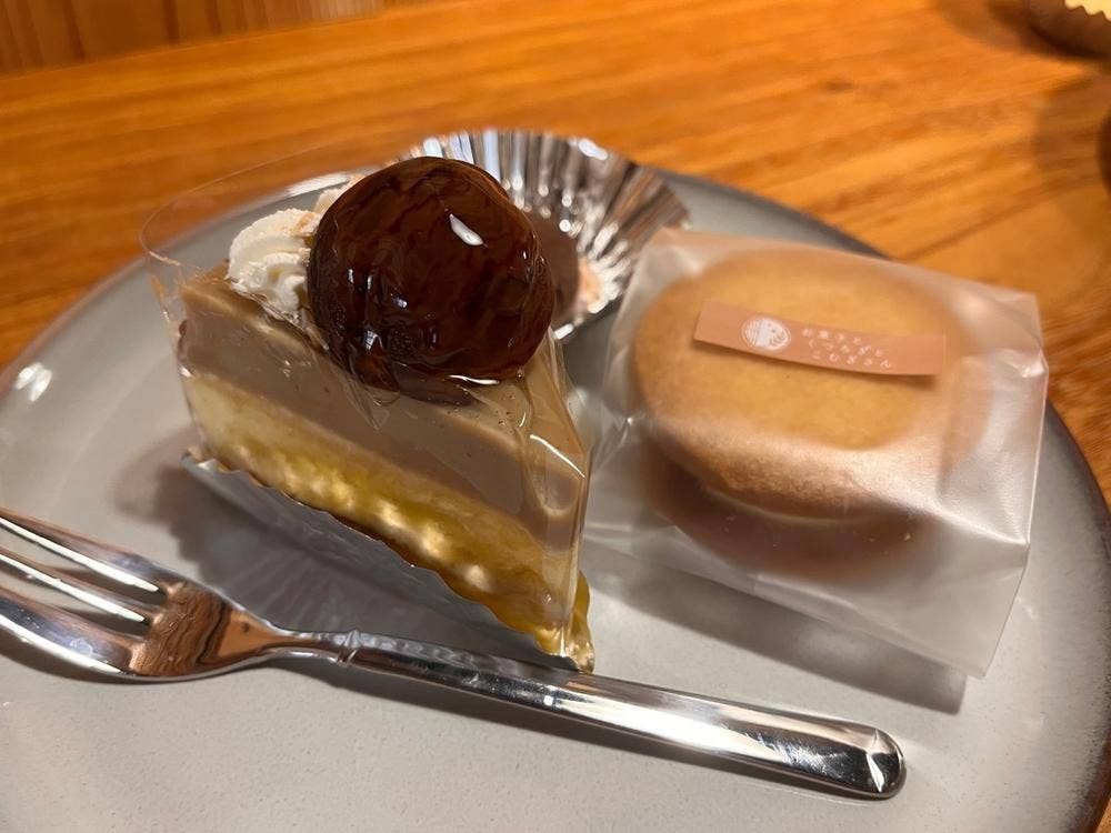 お菓子とくつろぎとこむぎさん