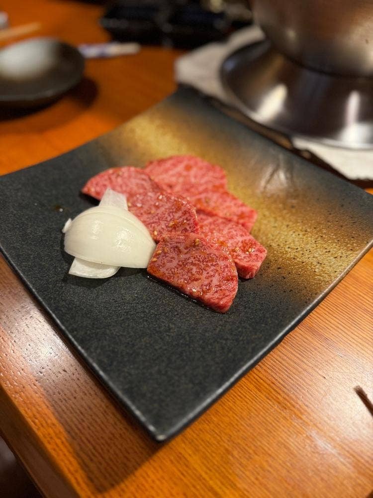 炭火焼肉 まんてん