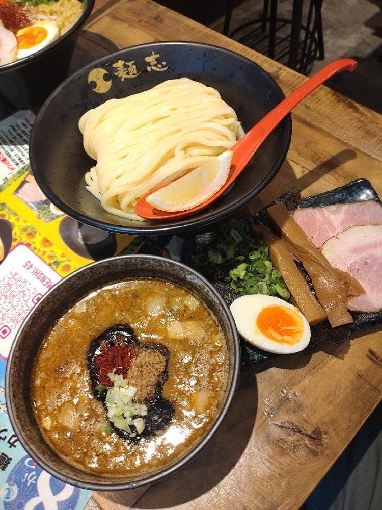 久留米ラーメン道 麺志 朝妻ヶ丘店