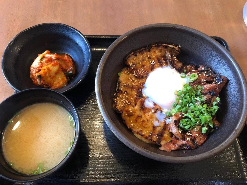 マルハのカルビ丼