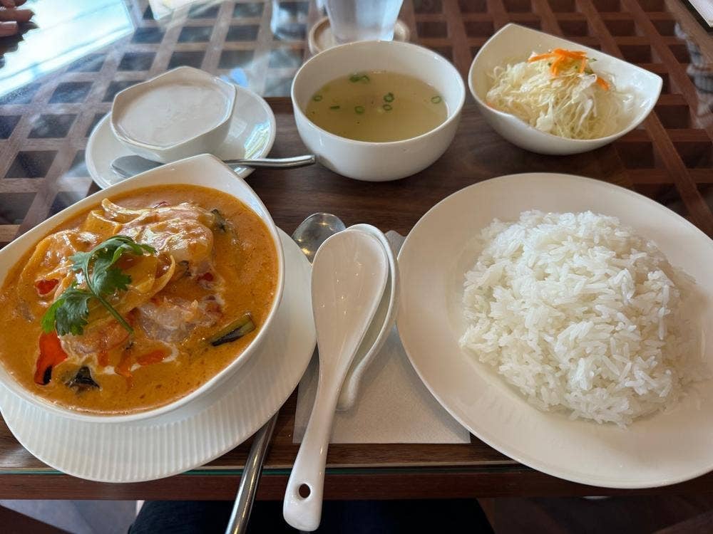 アジアンレストラン MANDALAY