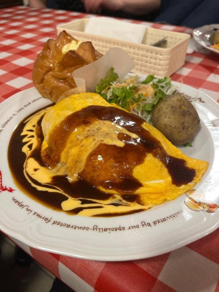 ラケル 新宿西口店