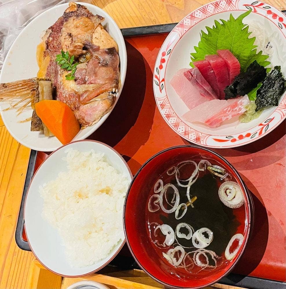 魚屋スタンド ふじ子