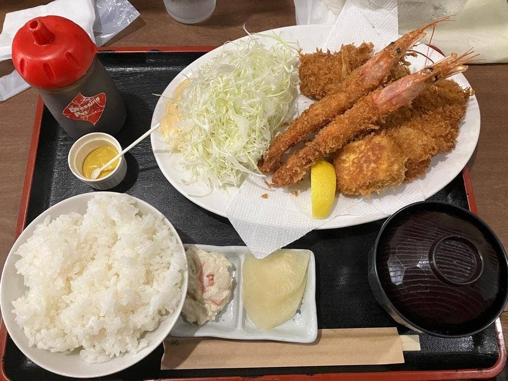 とん食っ食