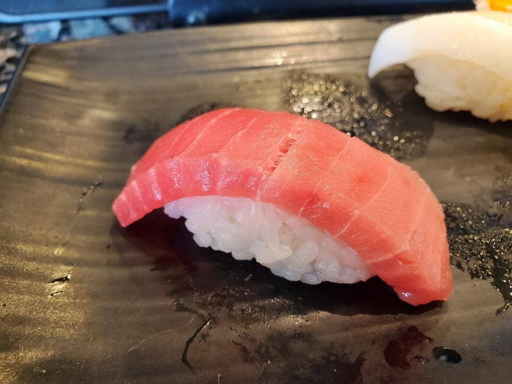 魚屋路新所沢店