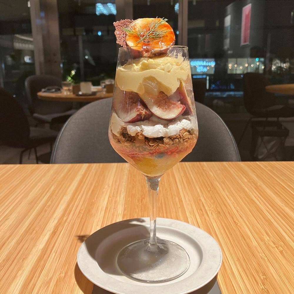 REVIVE KITCHEN THREE 東京ミッドタウン日比谷店